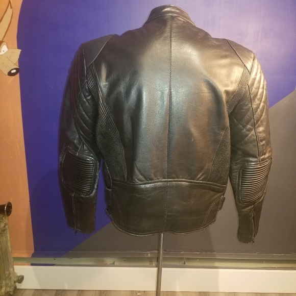 Mens leather jacket - Picture 2 of 3